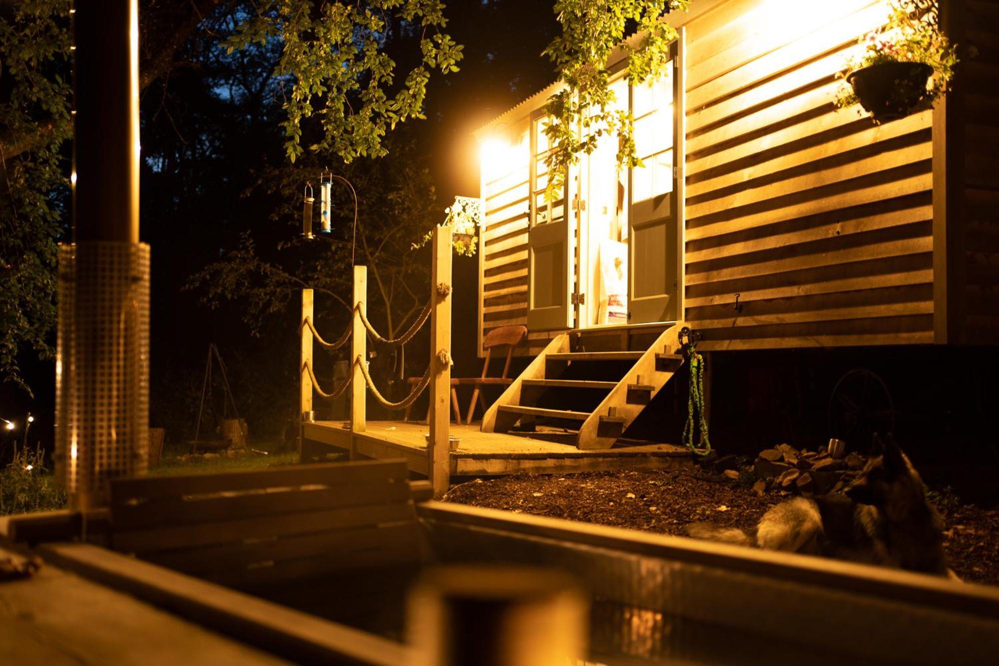 Somerset Shepherds Huts Winsham Εξωτερικό φωτογραφία