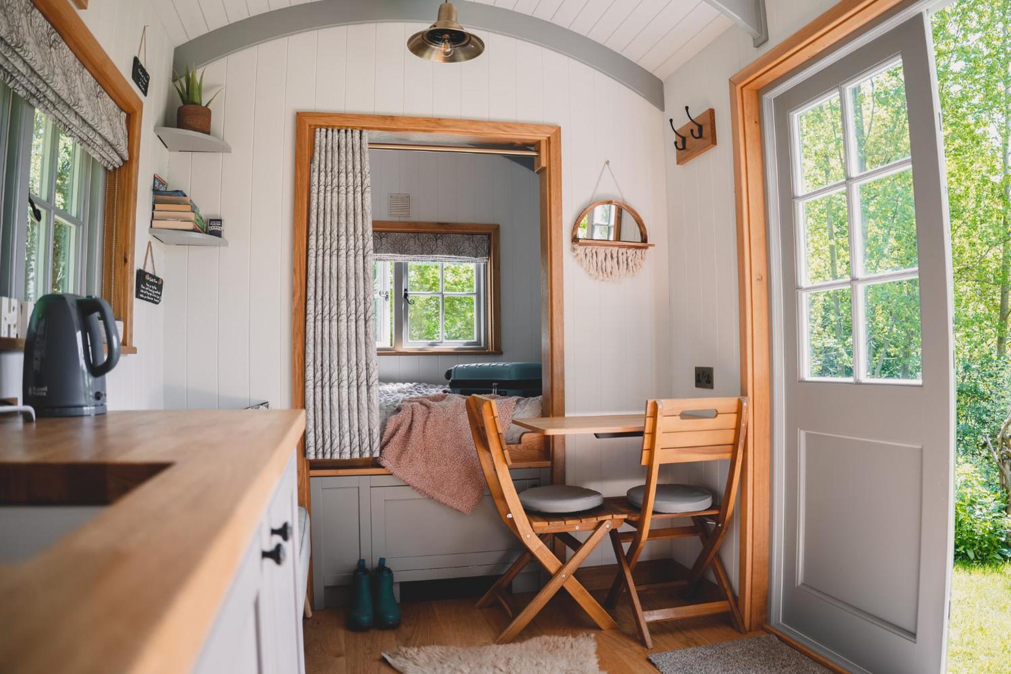 Somerset Shepherds Huts Winsham Εξωτερικό φωτογραφία