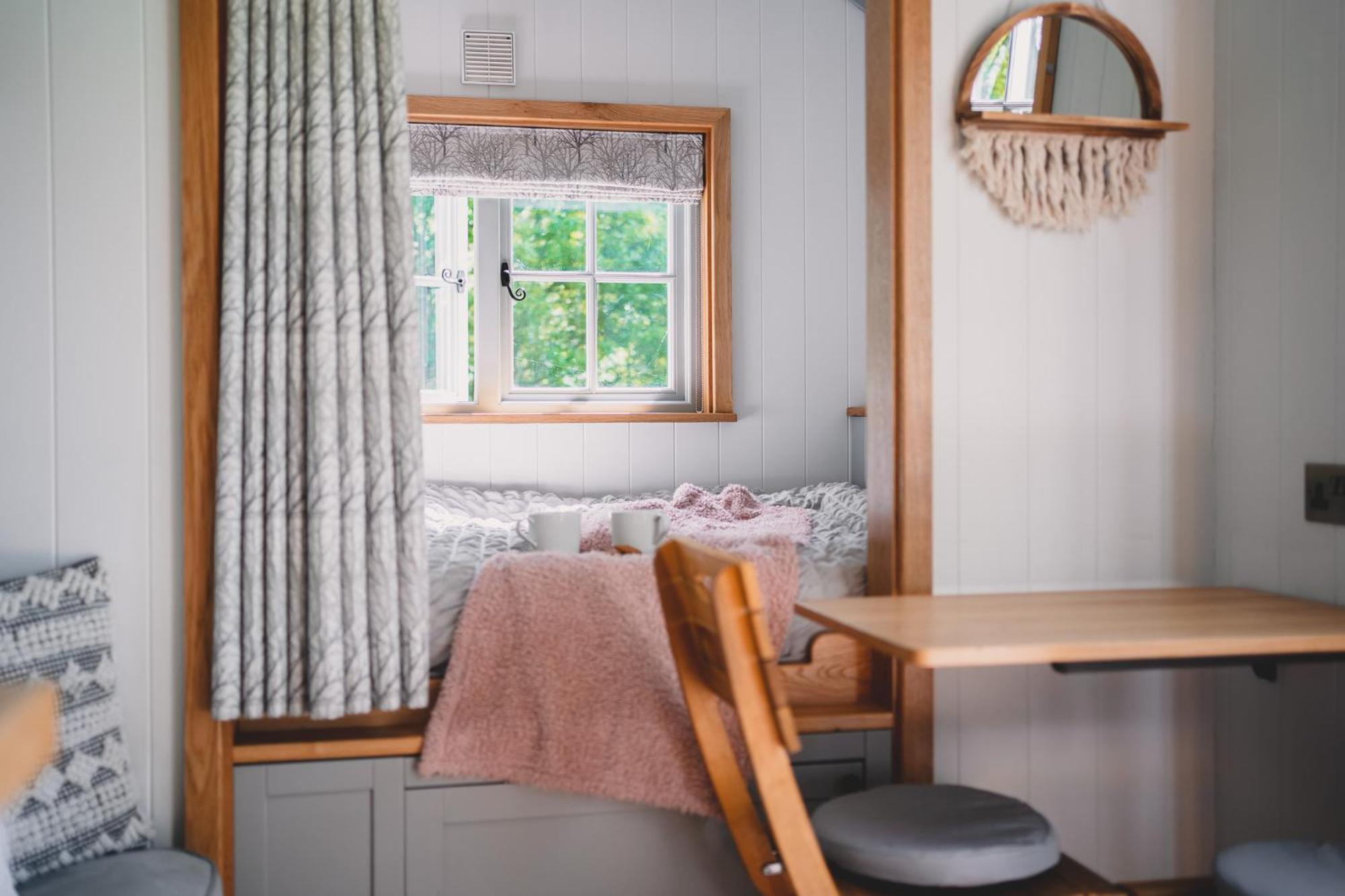 Somerset Shepherds Huts Winsham Εξωτερικό φωτογραφία